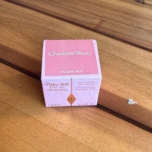Charlotte Tilbury Pillow Talk Cream Eyeshadow